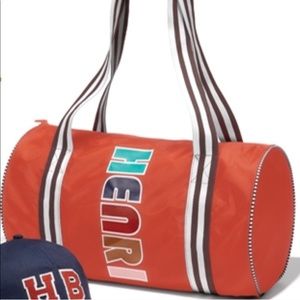 NWT Henri Bendel Gym Duffle Bag